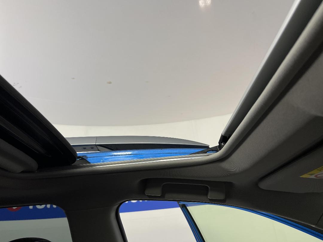 Photo '33' of Toyota Rav4