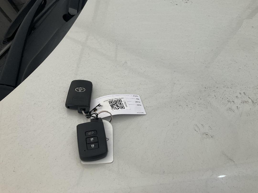 Photo '11' of Toyota Rav4 LTD SUV Photo '11' of Toyota Rav4 LTD SUV