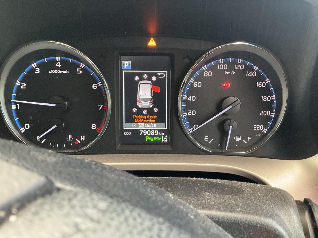 Photo '10' of Toyota Rav4 LTD SUV Photo '10' of Toyota Rav4 LTD SUV