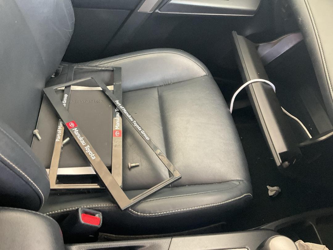 Photo '8' of Toyota Rav4 LTD SUV Photo '8' of Toyota Rav4 LTD SUV