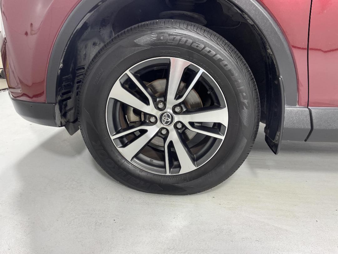 Photo '10' of Toyota Rav4 Photo '10' of Toyota Rav4