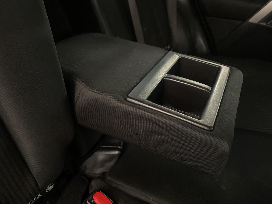 Photo '23' of Toyota Rav4