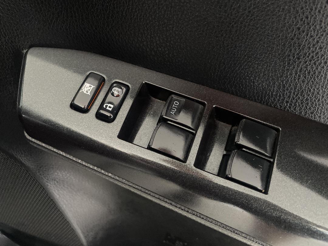 Photo '24' of Toyota Rav4