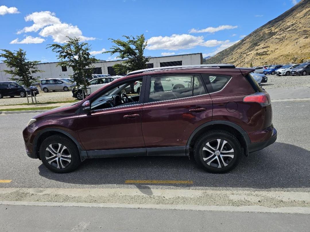 Photo '6' of Toyota Rav4 GX SUV