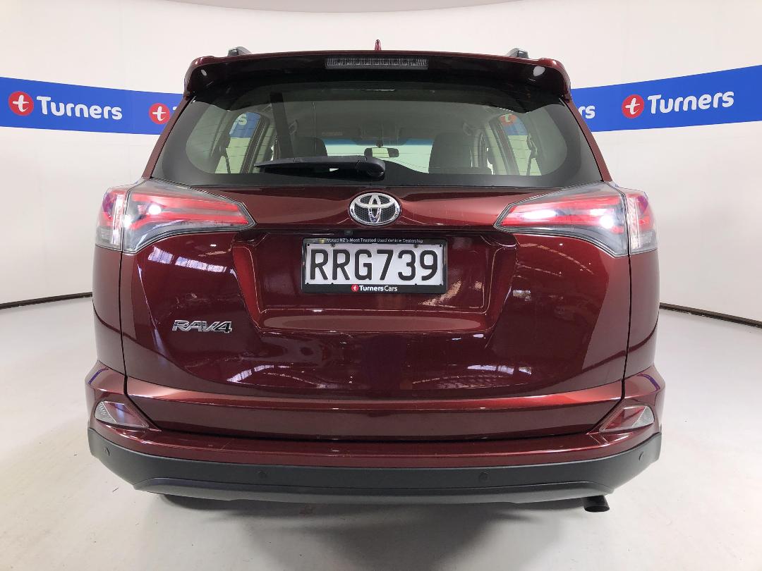 Photo '6' of Toyota Rav4