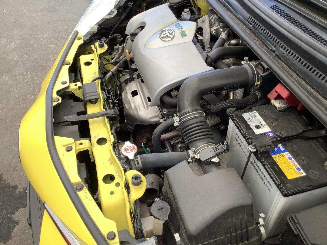 Photo '10' of Toyota Vitz