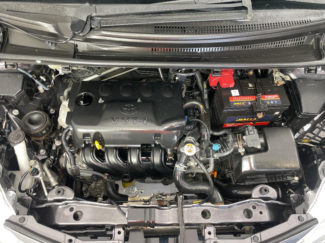 Photo '13' of Toyota Yaris Photo '13' of Toyota Yaris