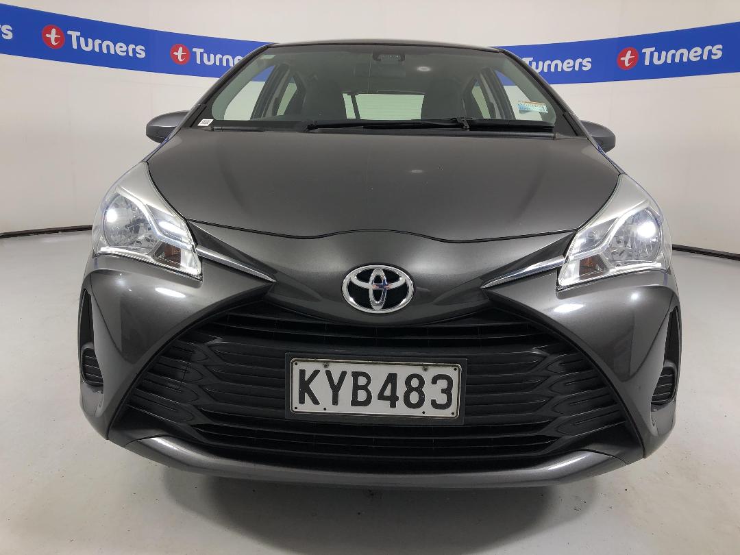 Photo '2' of Toyota Yaris