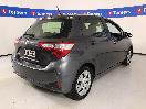 Thumbnail '7' of Toyota Yaris