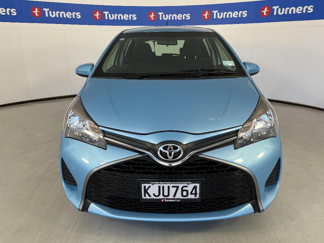 Photo '2' of Toyota Yaris Photo '2' of Toyota Yaris