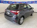 Thumbnail '7' of Toyota Yaris
