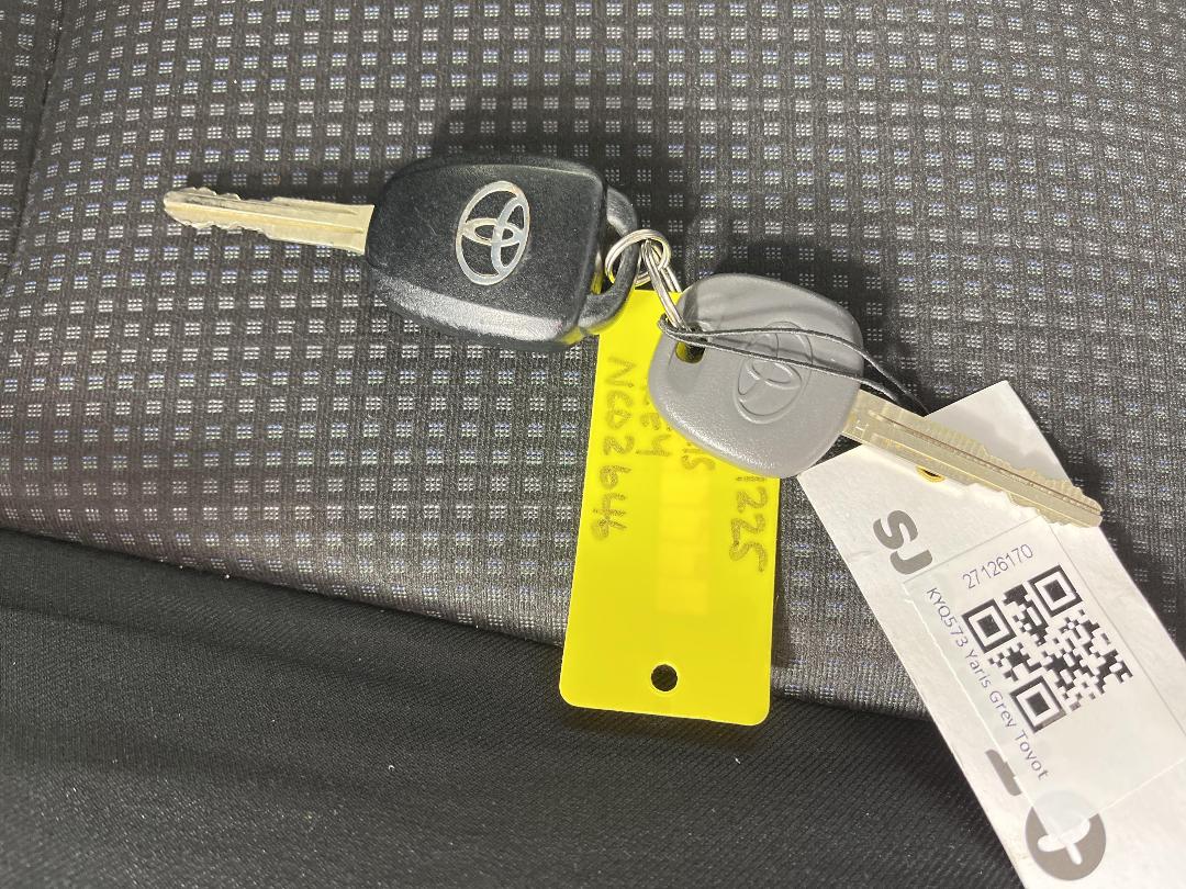 Photo '22' of Toyota Yaris Photo '22' of Toyota Yaris