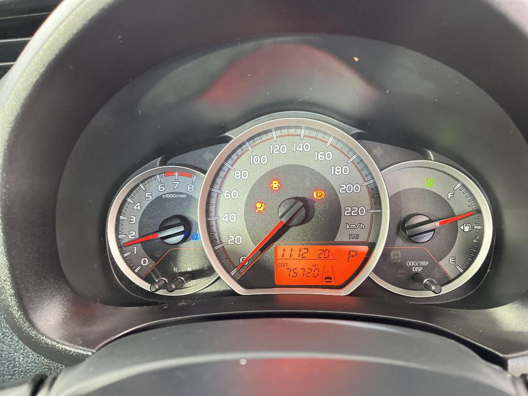 Photo '21' of Toyota Yaris Photo '21' of Toyota Yaris