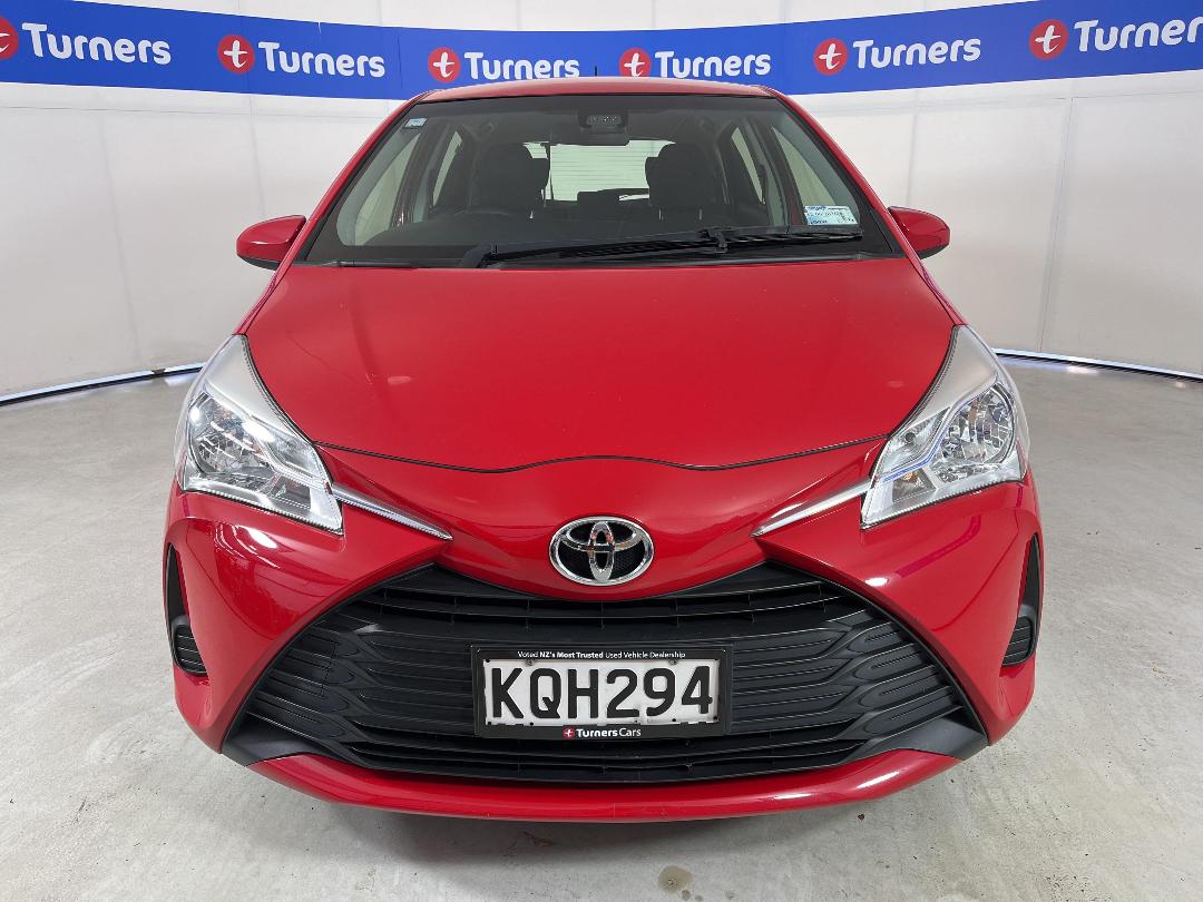 Photo '2' of Toyota Yaris