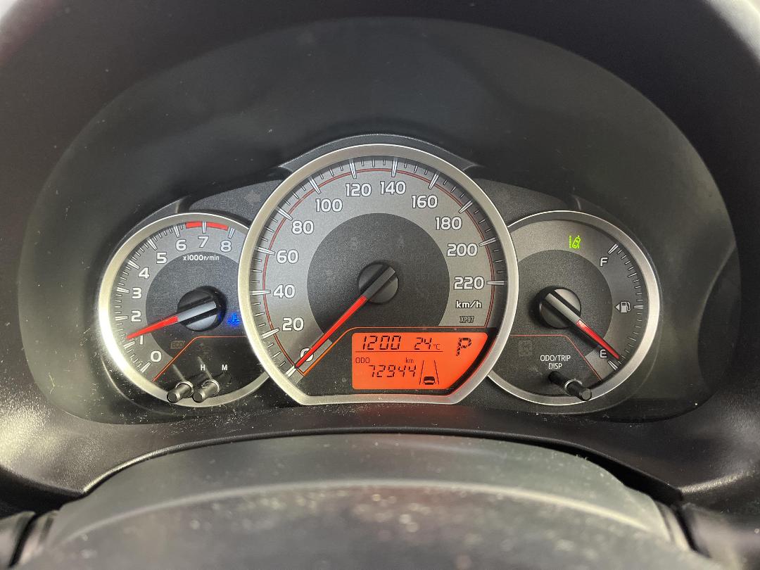 Photo '21' of Toyota Yaris