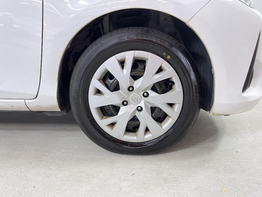 Photo '9' of Toyota Yaris