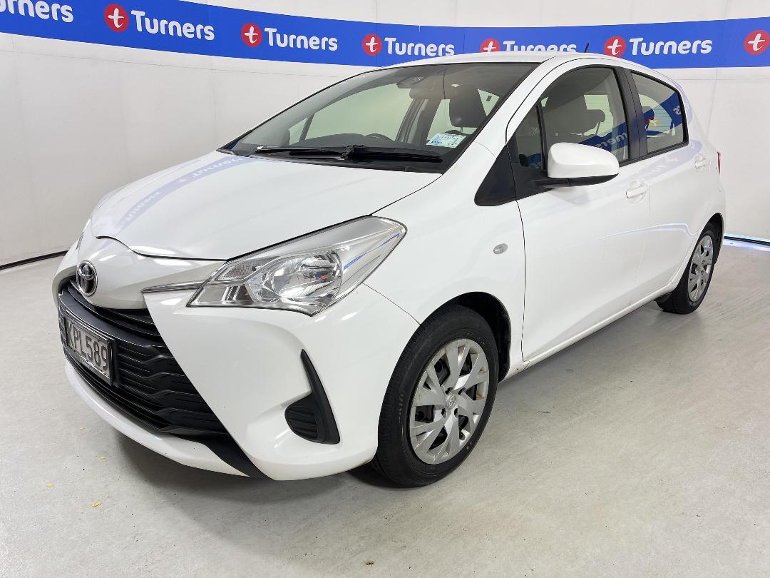 Photo '4' of Toyota Yaris