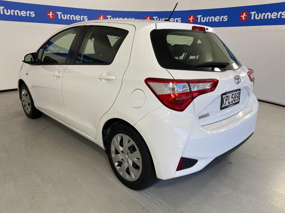 Photo '5' of Toyota Yaris