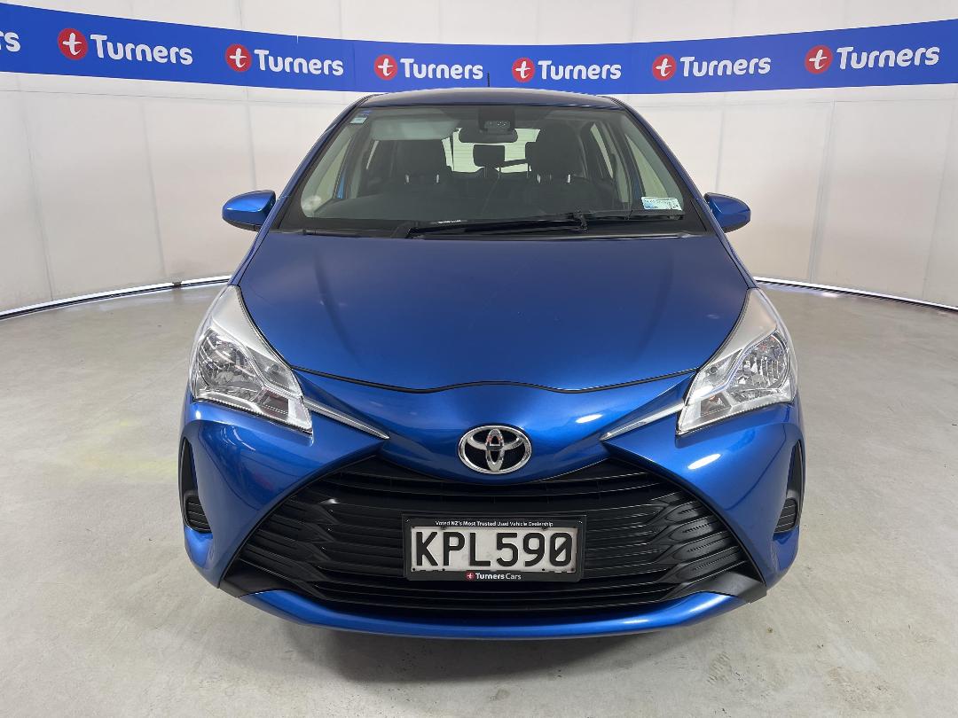 Photo '2' of Toyota Yaris