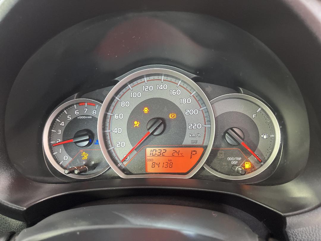 Photo '21' of Toyota Yaris