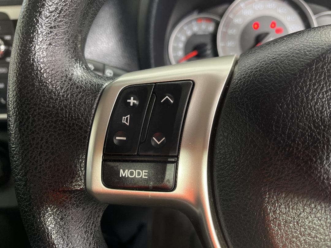 Photo '25' of Toyota Yaris