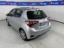 Thumbnail '5' of Toyota Yaris