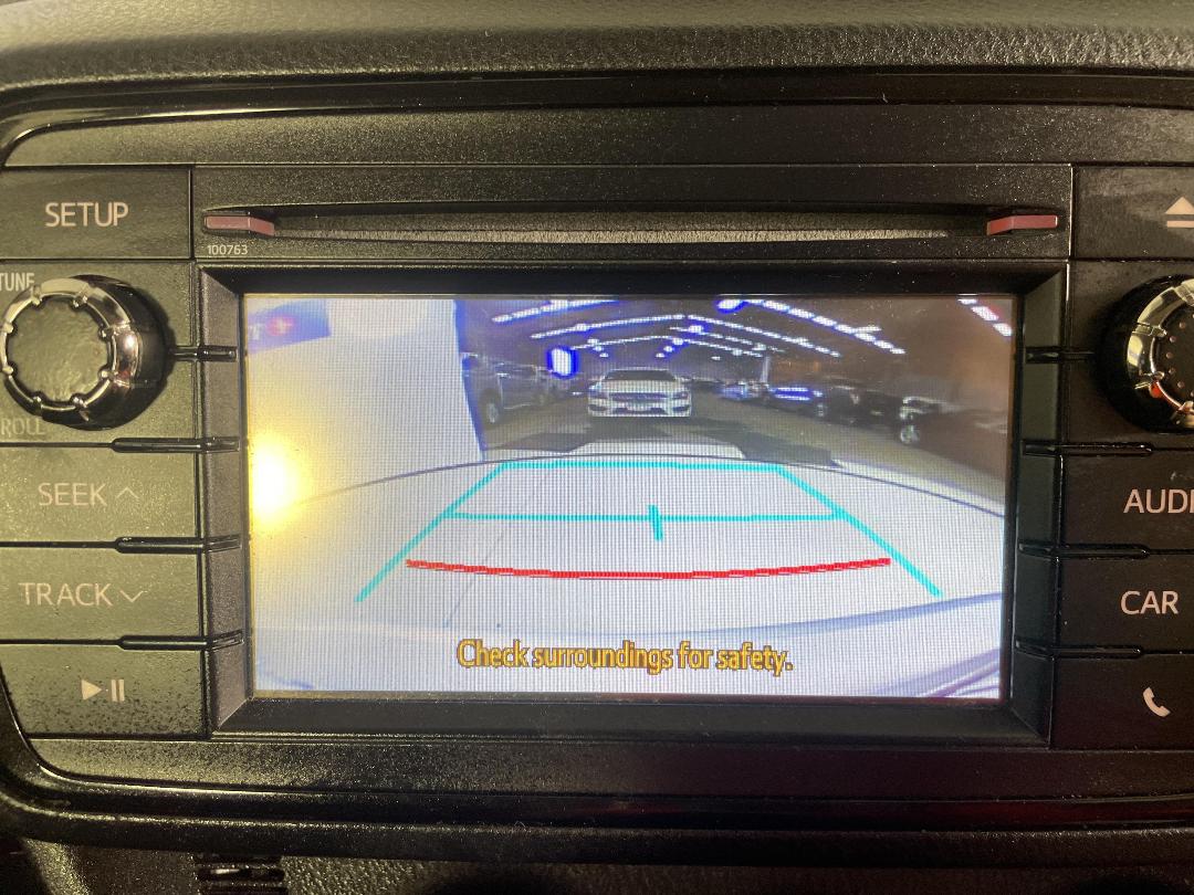 Photo '27' of Toyota Yaris