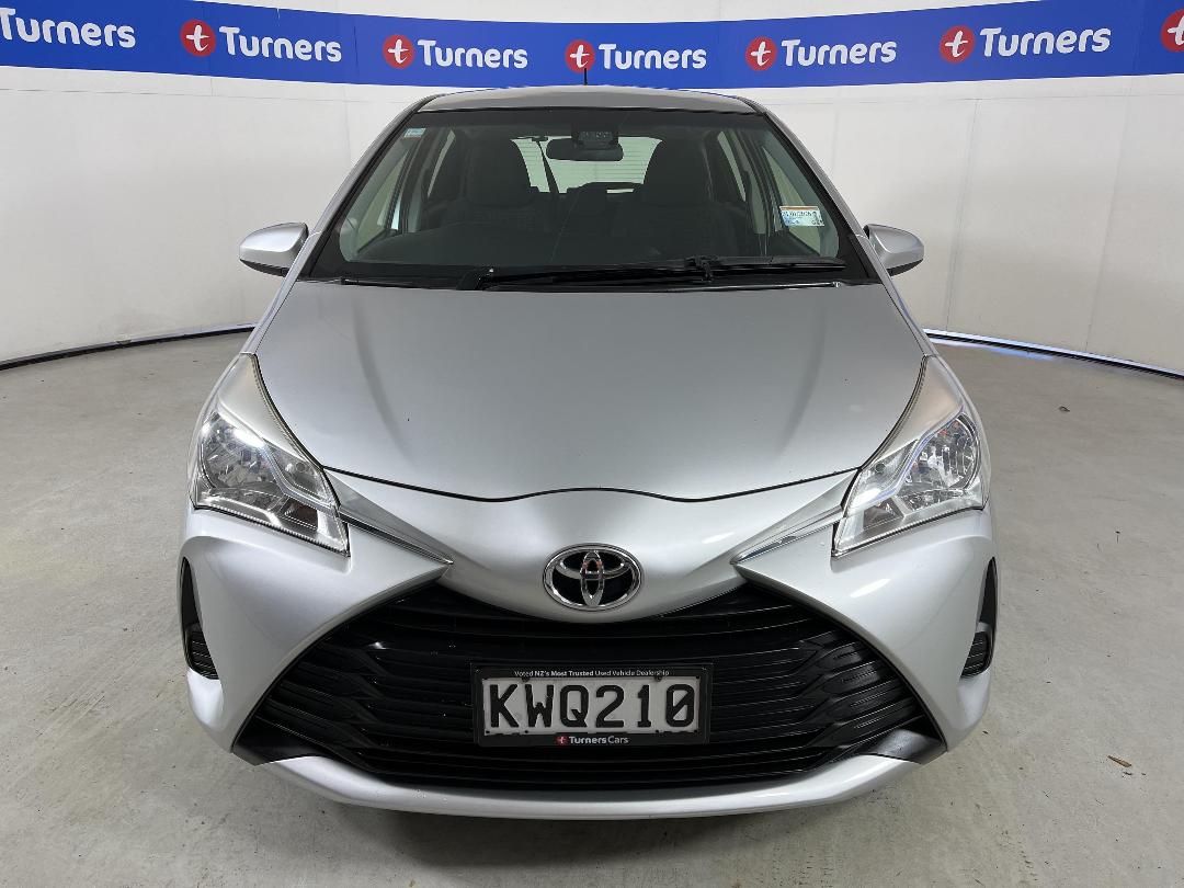 Photo '2' of Toyota Yaris