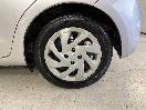 Thumbnail '11' of Toyota Yaris