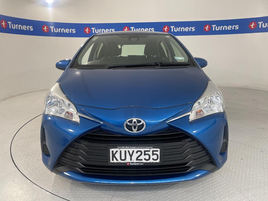 Photo '2' of Toyota Yaris