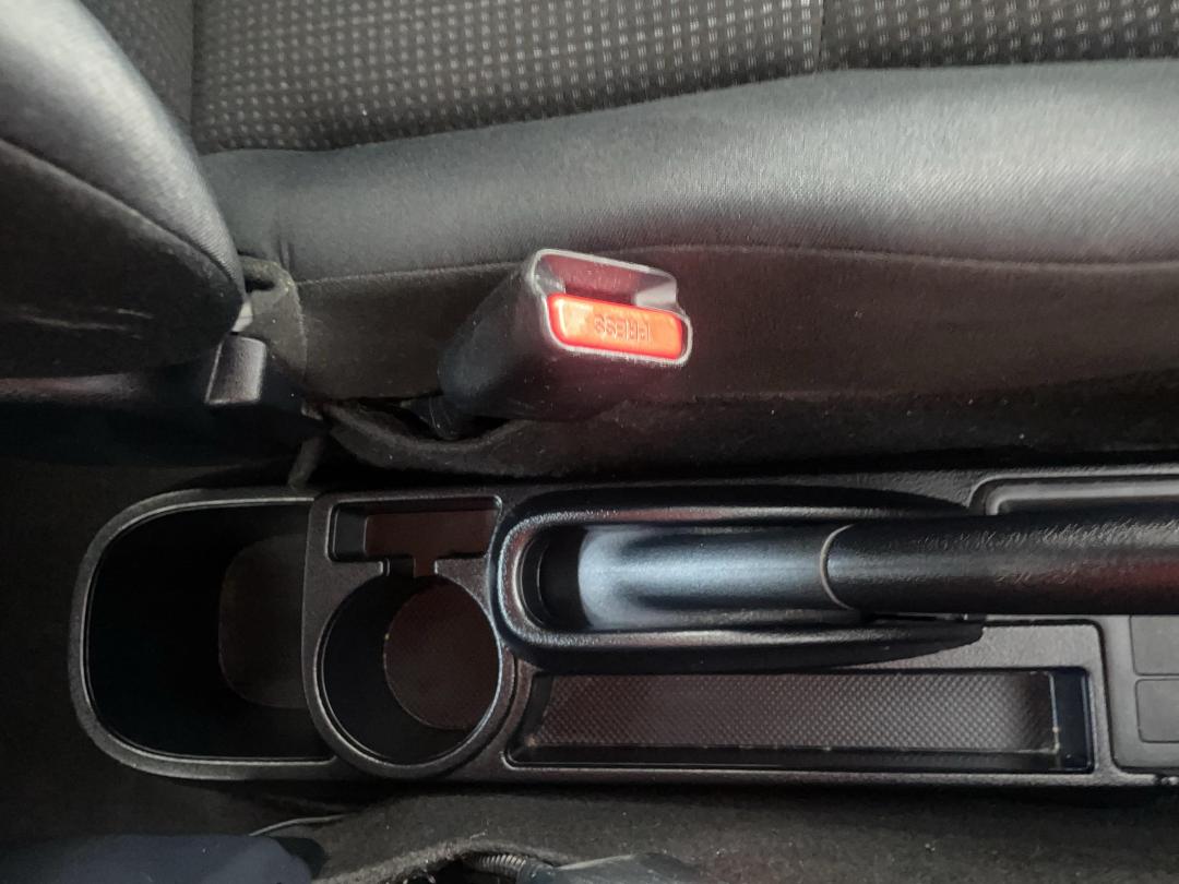 Photo '30' of Toyota Yaris