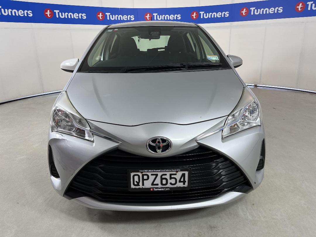 Photo '2' of Toyota Yaris Photo '2' of Toyota Yaris