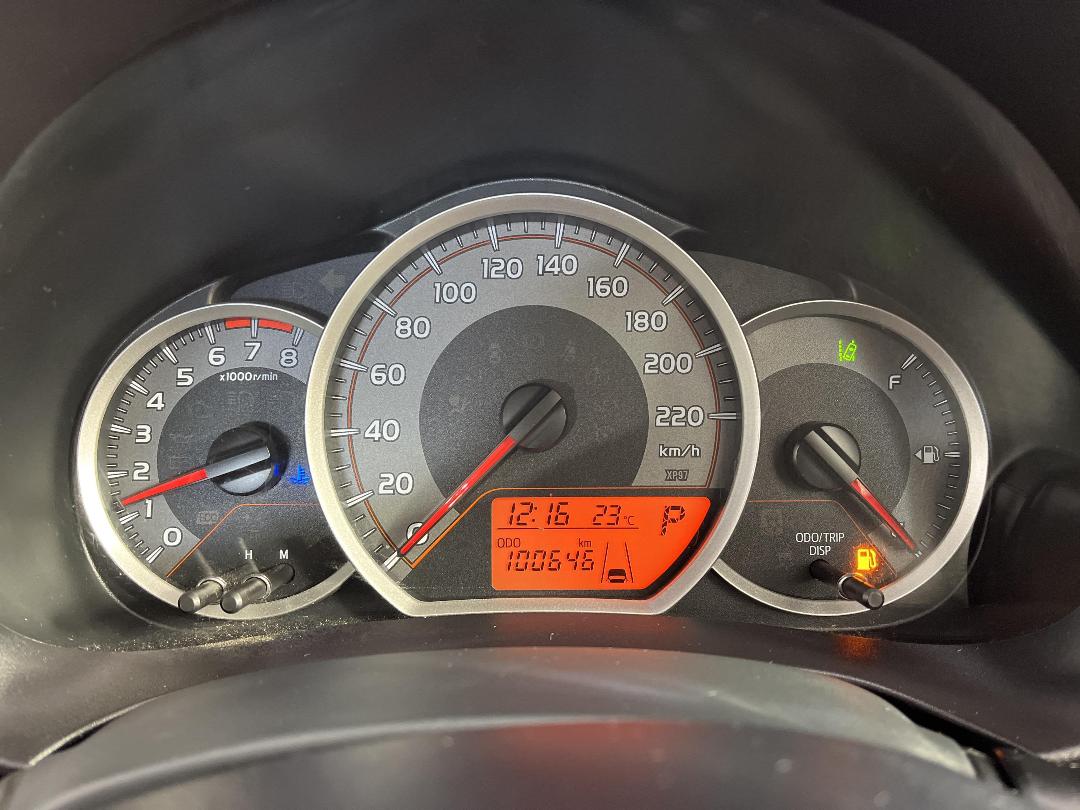 Photo '21' of Toyota Yaris Photo '21' of Toyota Yaris