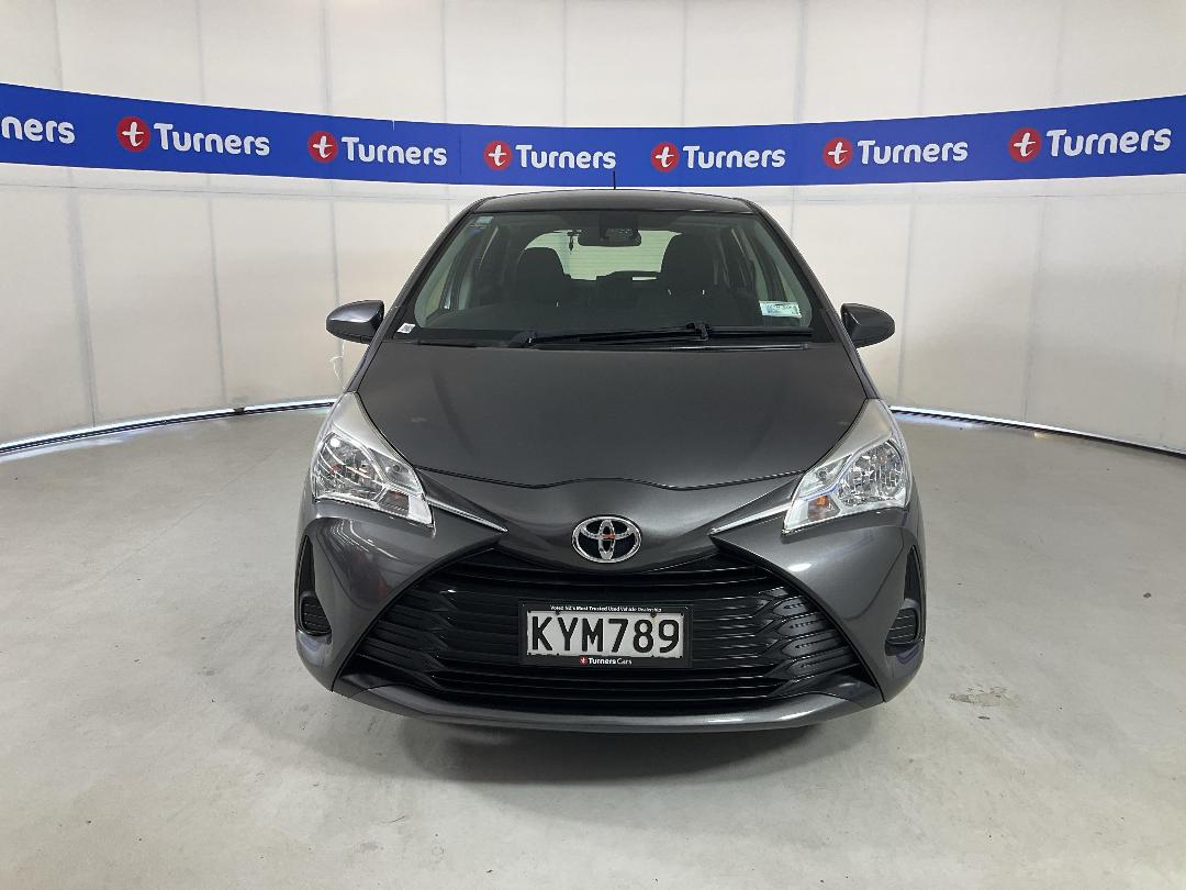 Photo '2' of Toyota Yaris