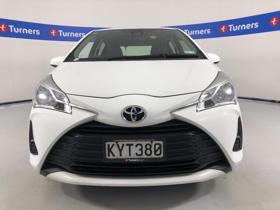 Photo '2' of Toyota Yaris Photo '2' of Toyota Yaris