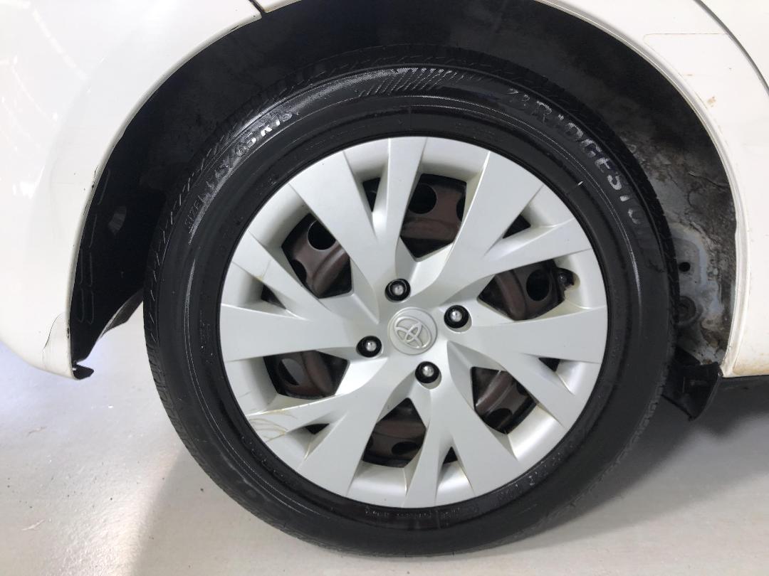 Photo '12' of Toyota Yaris Photo '12' of Toyota Yaris