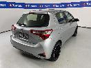 Thumbnail '7' of Toyota Yaris