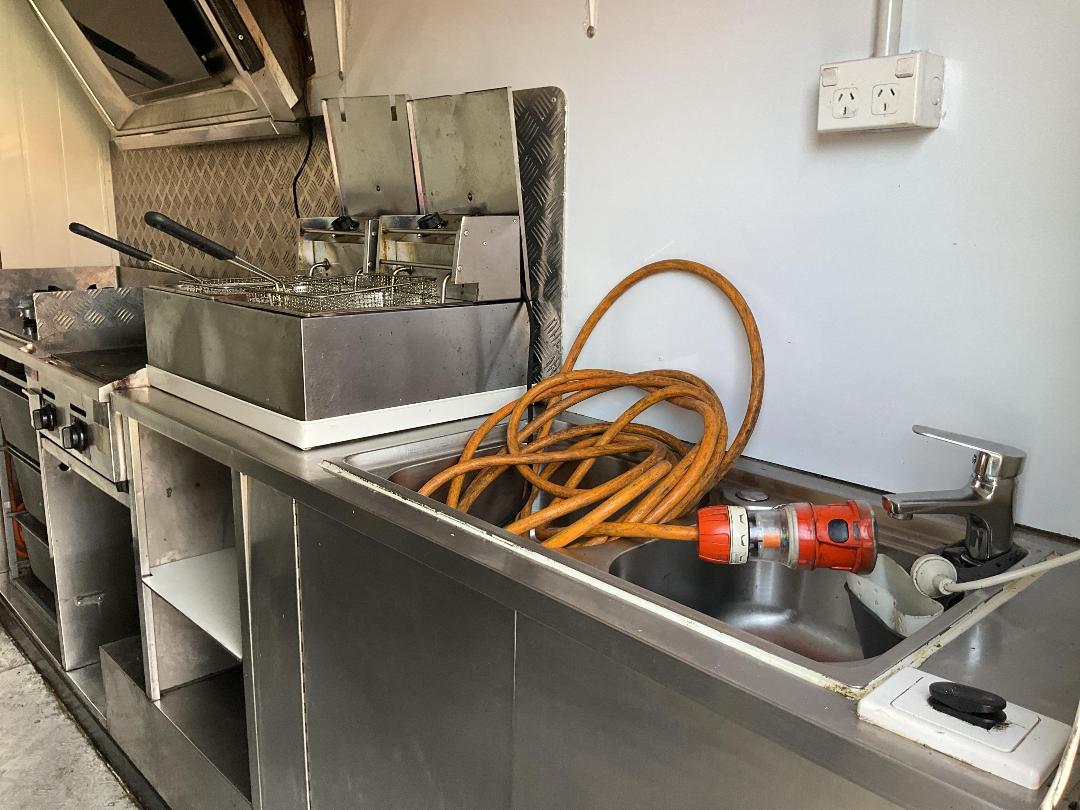 Photo '12' of TRAILER FACTORY Food/Coffee - Single Photo '12' of TRAILER FACTORY Food/Coffee - Single