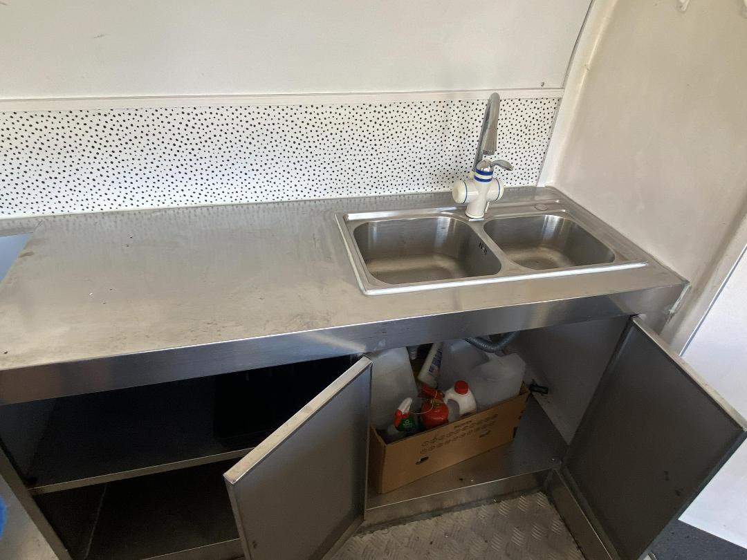 Photo '16' of Trailer Food Food/Coffee - Single Photo '16' of Trailer Food Food/Coffee - Single