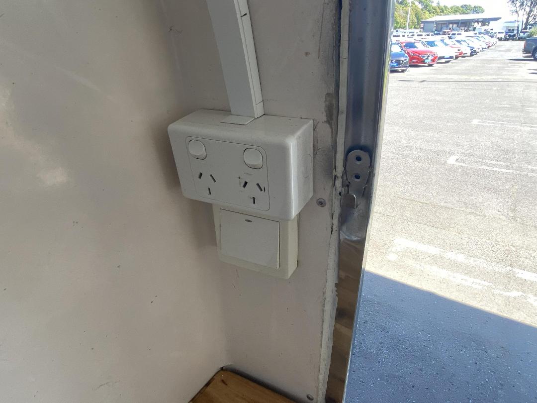 Photo '18' of Trailer Food Food/Coffee - Single Photo '18' of Trailer Food Food/Coffee - Single