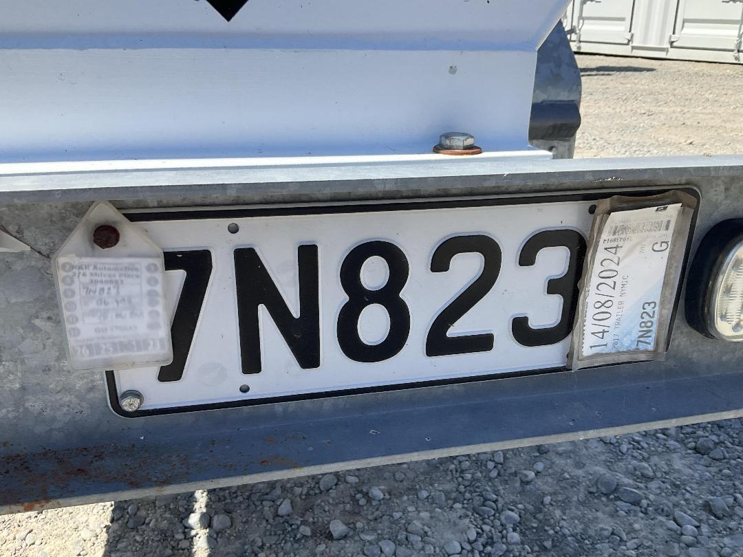 Photo '18' of Trailer Nymic Tanker - Single Photo '18' of Trailer Nymic Tanker - Single