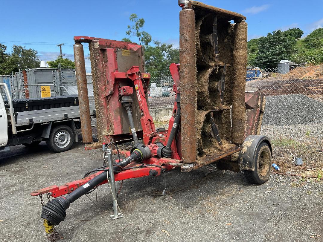 Photo '5' of Trimax Pegasus 493 Attachment Mower
