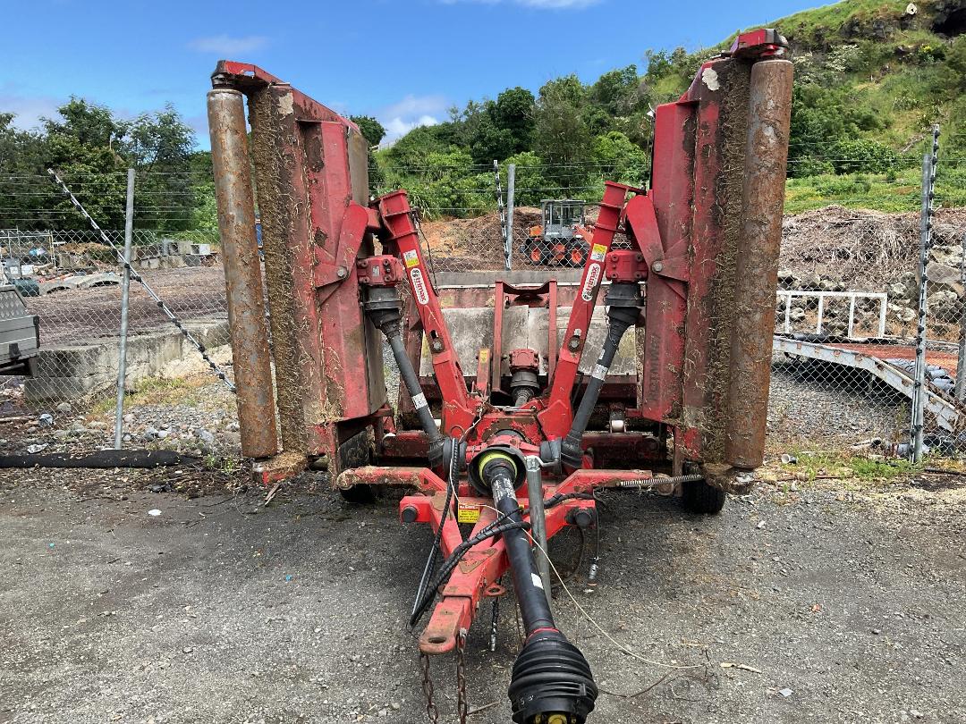 Photo '4' of Trimax Pegasus 493 Attachment Mower