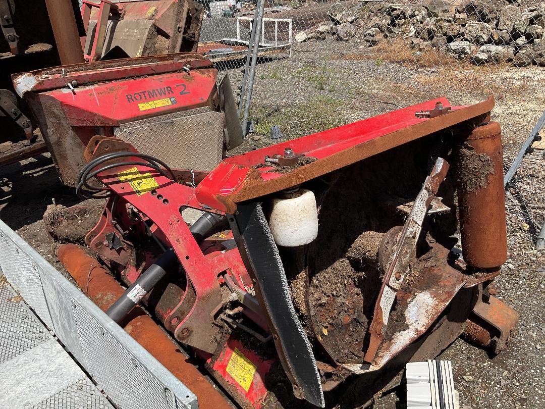 Photo '6' of Trimax Stealth S3 Mower Attachment Mower