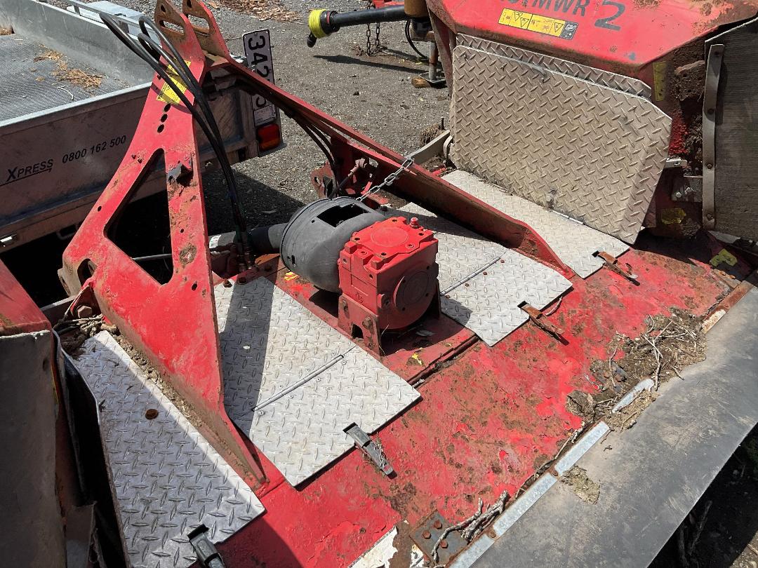 Photo '10' of Trimax Stealth S3 Mower Attachment Mower