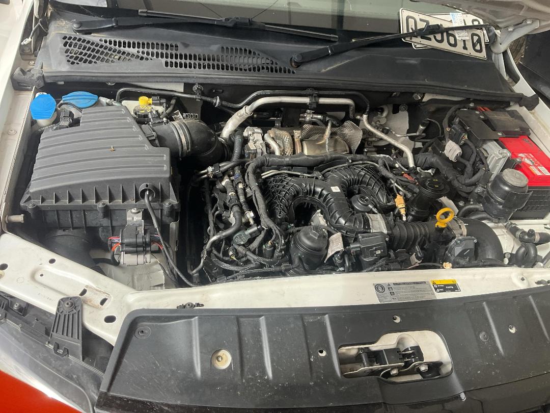 Photo '15' of Volkswagen Amarok DC 4M V6 550NM HL