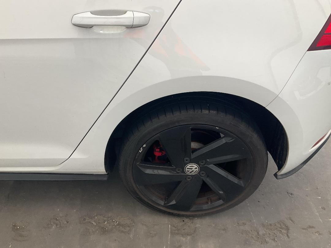 Photo '11' of Volkswagen Golf GTI 169KW