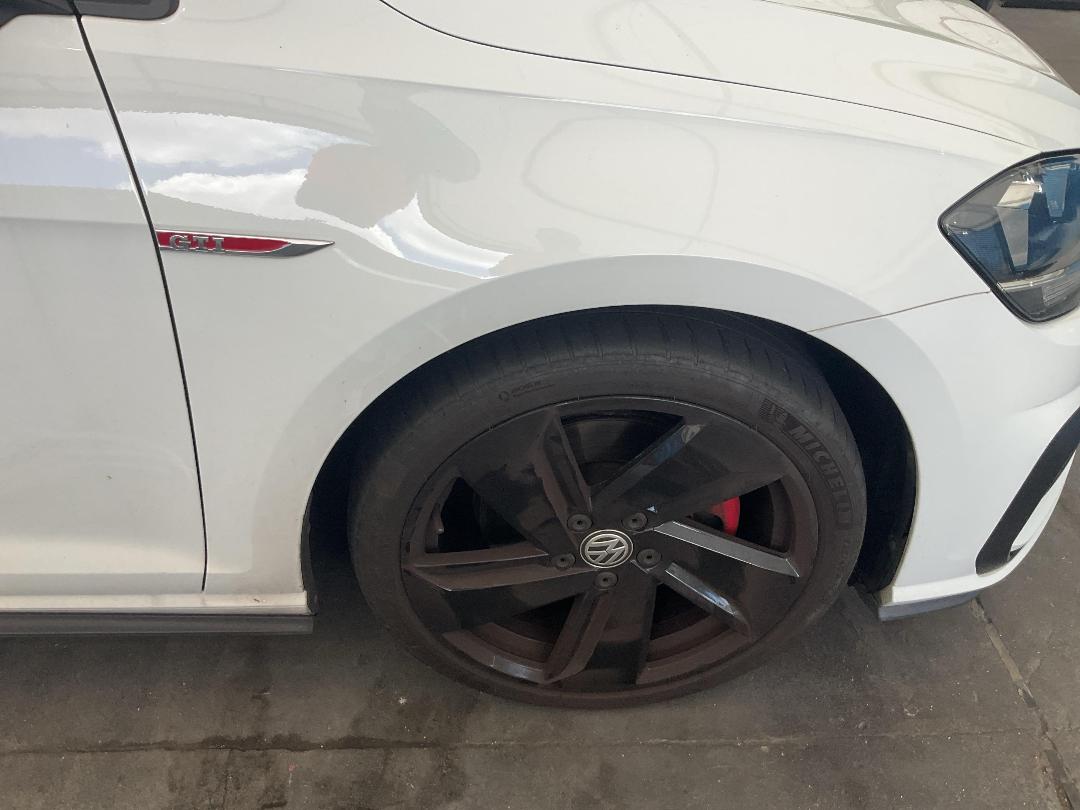 Photo '13' of Volkswagen Golf GTI 169KW