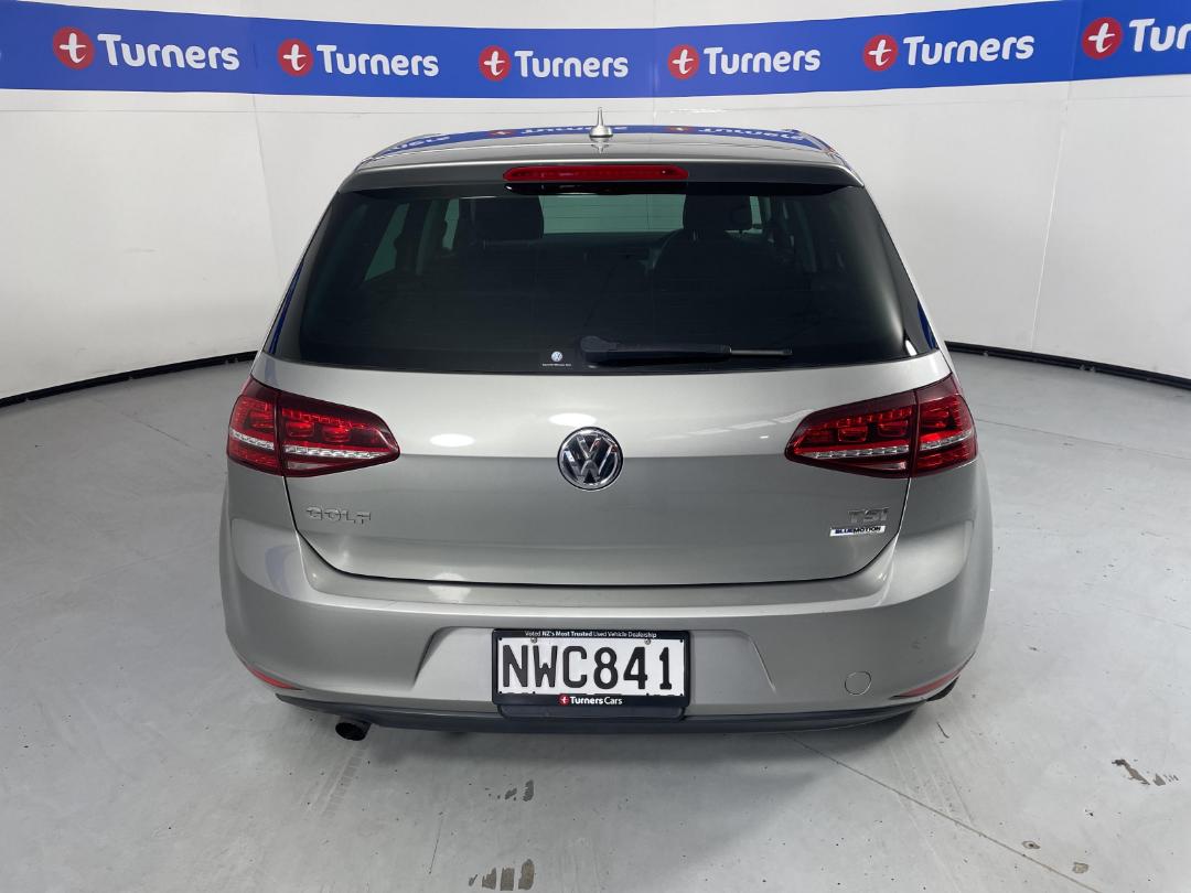 Photo '6' of Volkswagen Golf