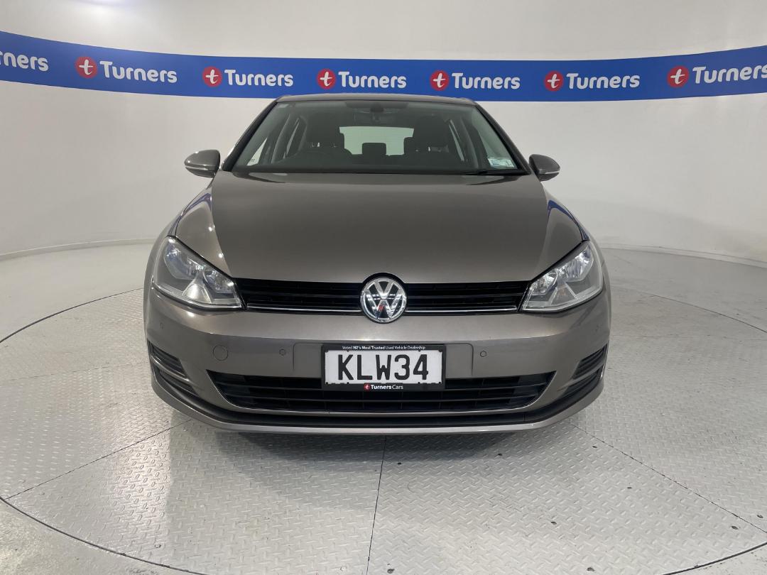 Photo '2' of Volkswagen Golf